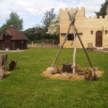 Ecuries Leseigneur - Camping Insolites Bolleville  Екстериор снимка