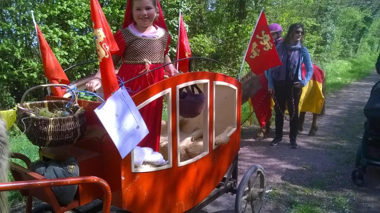 Ecuries Leseigneur - Camping Insolites Bolleville  Екстериор снимка