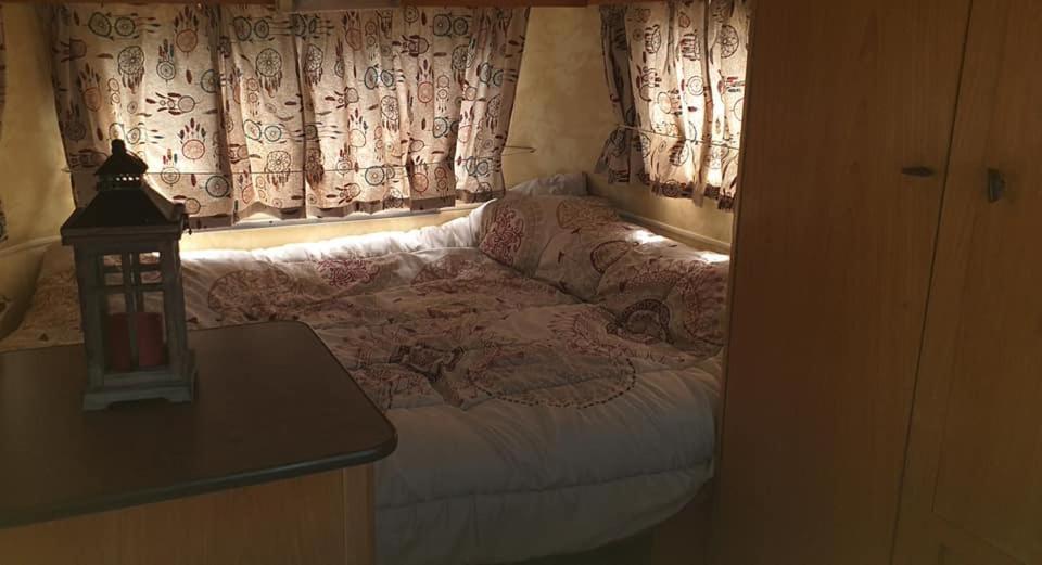Ecuries Leseigneur - Camping Insolites Bolleville  Екстериор снимка